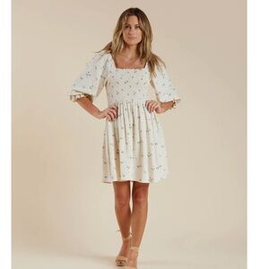 Rylee and Cru Gianna palms dress